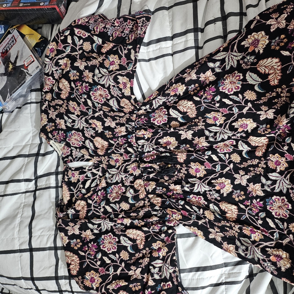 New, black, floral, maternity, kimono dress - Picture 7 of 15